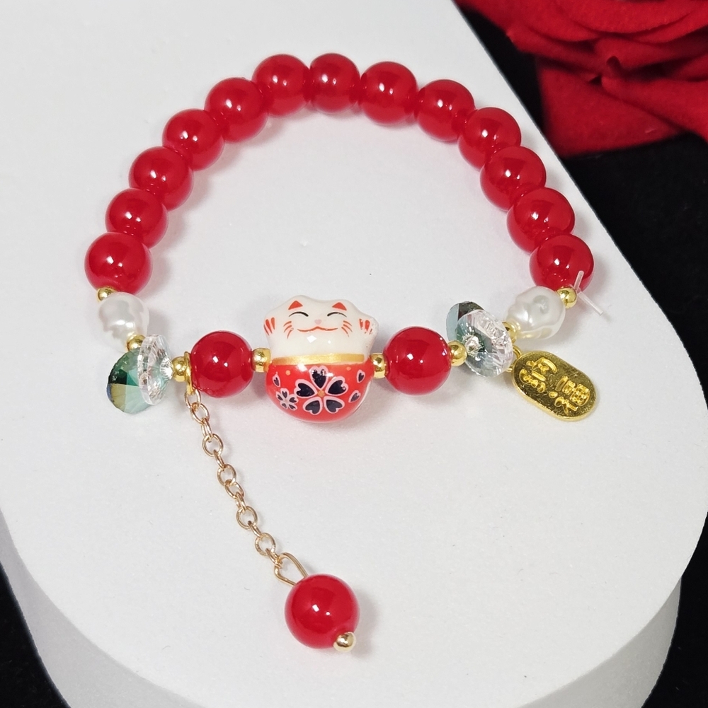 Lucky Waving Cat Red Beaded Bracelet 🐱❤️ Chinese New Year Kawaii Charm Gift